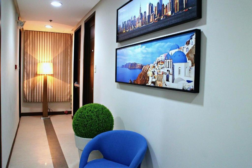 Urban Hostel Pasig City Buitenkant foto